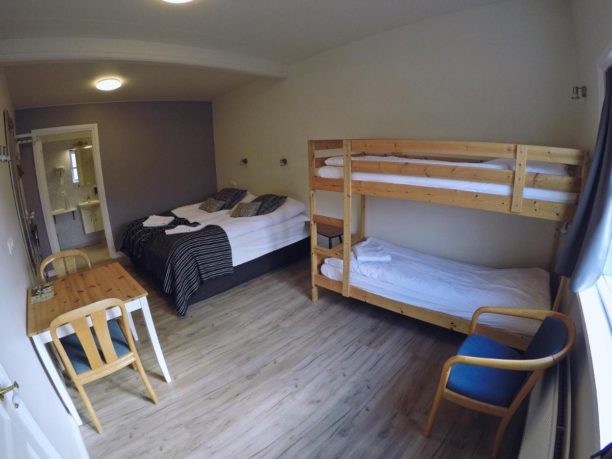 Hotel Hjardarbol 2*