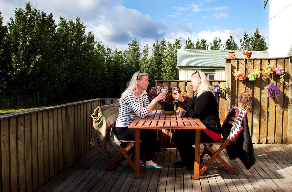 Hjardarbol Hotel 2*