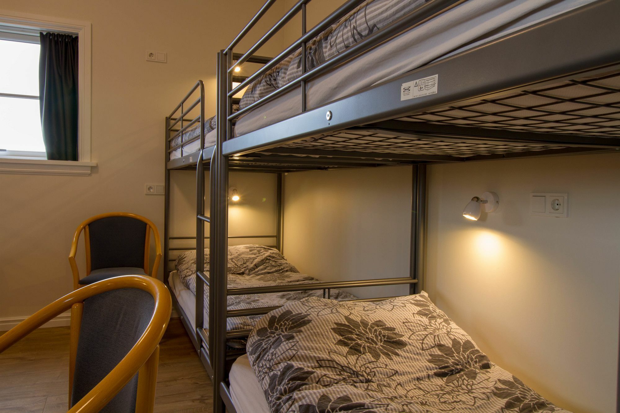 Hotel Hjardarbol 2*